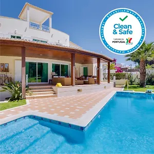  Villa Onj Vilamoura Portugal